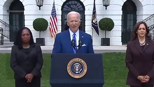 Речь Байдена на День Независимости США. Ржака Гон Исполнение Рофл