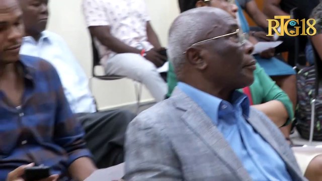 Siyati pwotokòl akò patenarya ant inivèsite kiskeya Incubateur QE3 ak CFHCI.