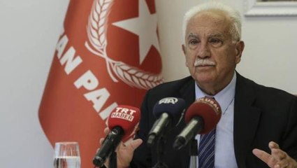 Perinçek "NATO'dan çıkarsak fiyatları anında düşer" dediği 2 ürünü canlı yayında paylaştı