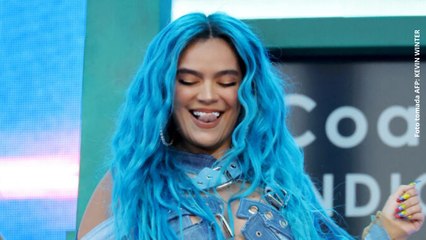 Con atractivo baile y cautivadoras fotos, Karol G puso a suspirar a todos