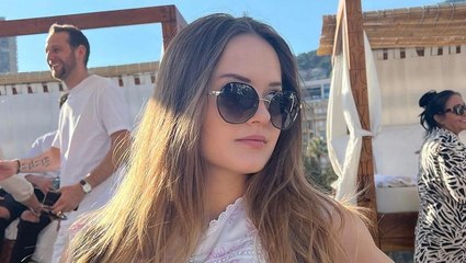 Was für eine Taille! Davina Geiss im Crop-Top unterwegs