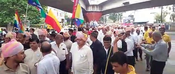 Guru also gives knowledge and vision