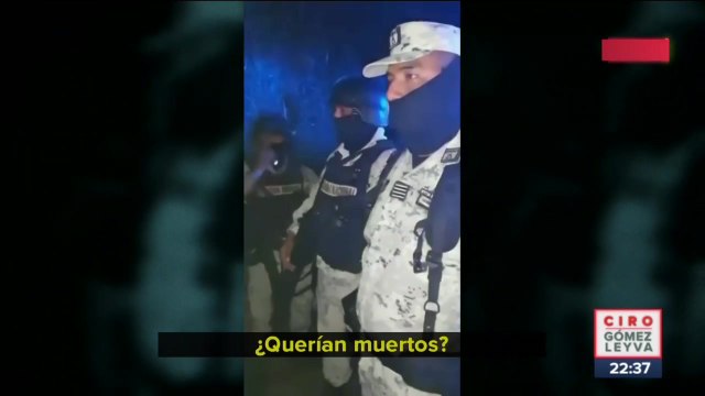 Camioneta con 30 migrantes se vuelca en carretera de Choapas-Ocozocoautla, Chiapas