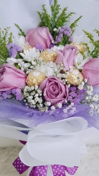 purple roses flowers bouquet