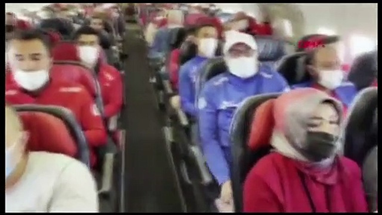 Ampute Futbol Milli Takımı'na uçakta anons sürprizi