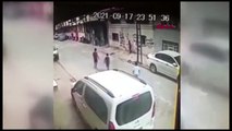 Sokakta top oynayan çocuk ölümden döndü