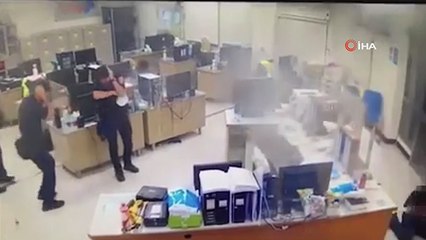 Girdiği karakolda bomba patlattı, ağır yaralandı