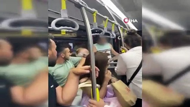 Metrobüste taciz: Kadının fotoğraflarını çekti, yakalanınca sileceğim dedi!
