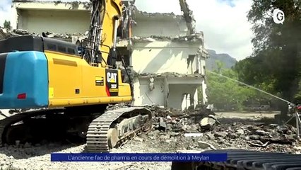 Reportage - L'ancienne fac de pharma se démolit