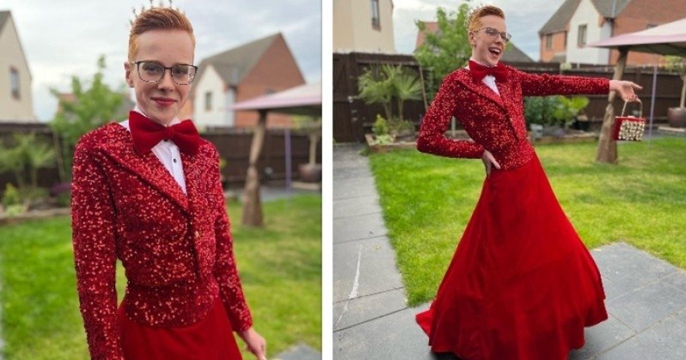 « Vous pouvez être ce que vous voulez être » : à 16 ans, il porte une somptueuse robe rouge pour son bal de fin d'année