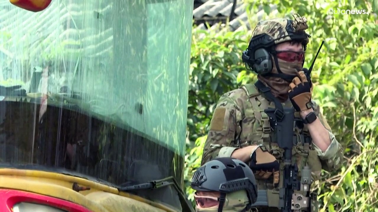 Taipei si prepara al peggio. In strada ci si esercita per una possibile guerra con la Cina