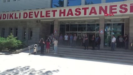 SANDIKLI'DA SAĞLIK ÇALIŞANLARI İŞ BIRAKTI