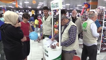 Çocuklara giyim yardımı