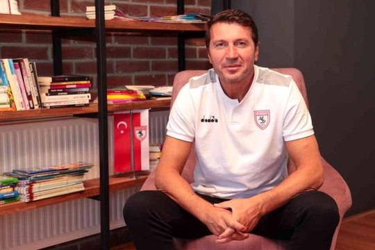 Bayram Bektaş: Umarım sezon sonunda ipi göğüsleyen takım oluruz