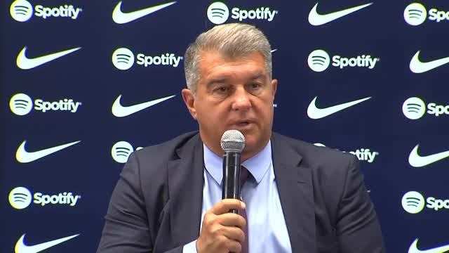 Laporta: Hemos hecho una oferta por Lewandowski y esperamos que sea positiva