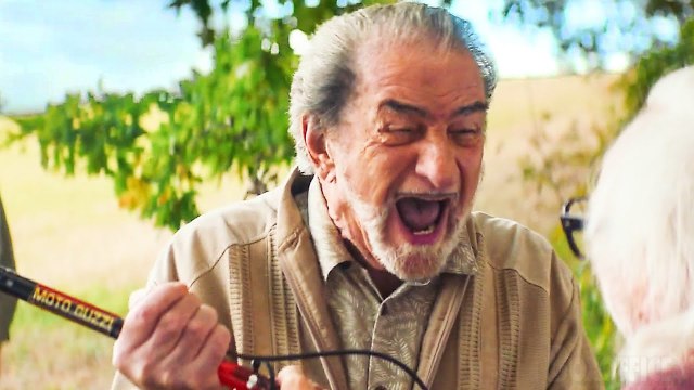 LES VIEUX FOURNEAUX 2: BONS POUR L'ASILE Bande Annonce