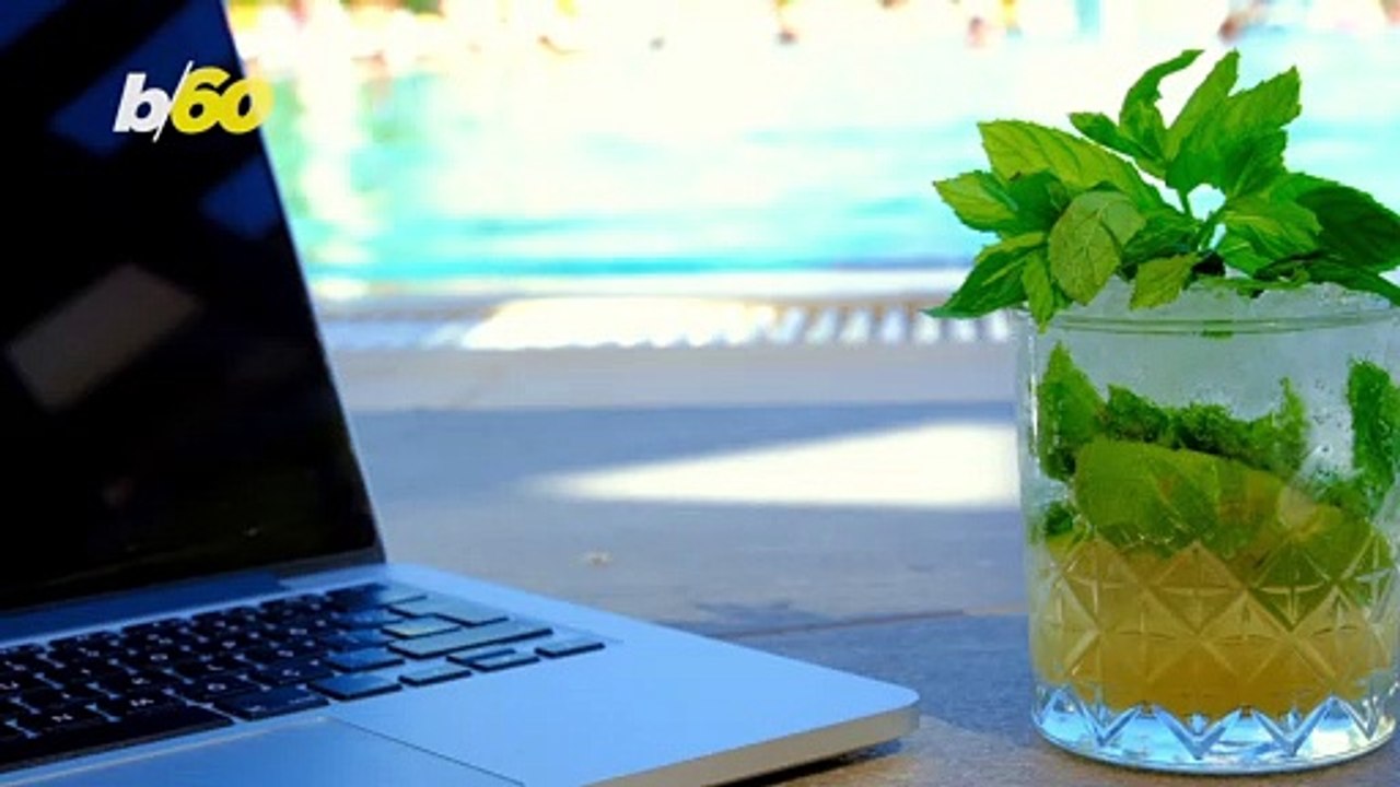 How to Make the Perfect Mojito, Just In Time For Those Hot Summer Days