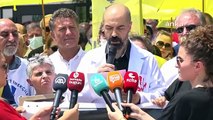 Bursa'da Yüzlerce Hekimden Ortak Çağrı: Sağlık Bakanı İstifa