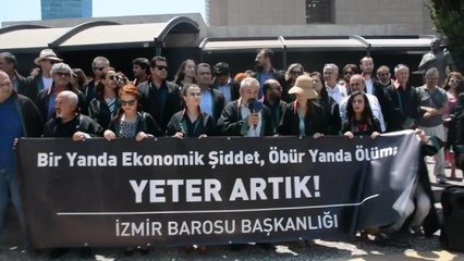 İzmir'de Avukatlardan Hayat Pahalılığı ve Şiddet Protestosu