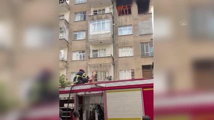 Son dakika haber: ŞANLIURFA - Yangınında 1 itfaiyeci yaralandı