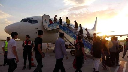 Van'da 408 düzensiz göçmen ülkelerine geri gönderiliyor