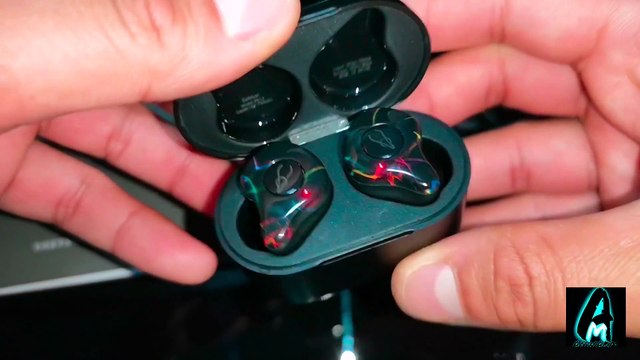 Sabbat X12 Pro TWS True Wireless Bluetooth Earphones (Review)
