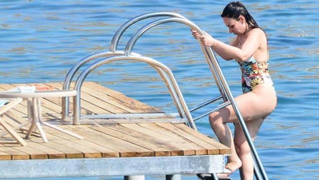 Sedat Peker'in iddialarıyla gündem olan Buket Aydın, Bodrum'dan pozlarını paylaştı