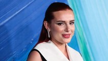 Heiß in New York: Bella Thorne in Leder und durchsichtiger Spitze