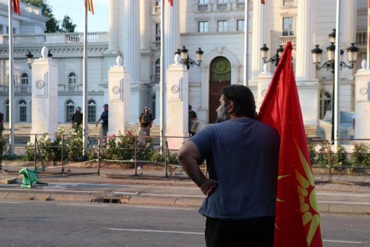 Kuzey Makedonya'da AB üyeliği önerisiyle ilgili protestolar devam ediyor