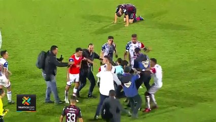 tn7-Marcel-Hernández-denunció-al-aficionado-alajuelense-que-lo-golpeó-en-la-cancha-070722