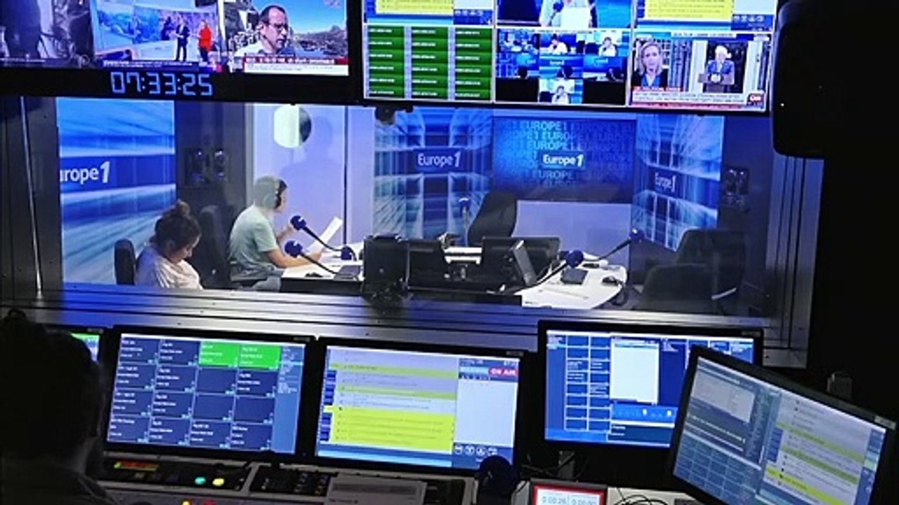 À Toulouse, face au recours massif aux contractuels, des enseignants organisent des recrutements