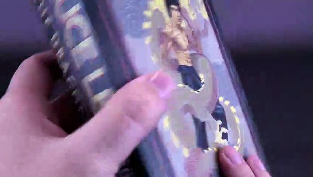 Diamond Select Toys Bruce Lee VHS SDCC 2022 Exclusive Figure Review