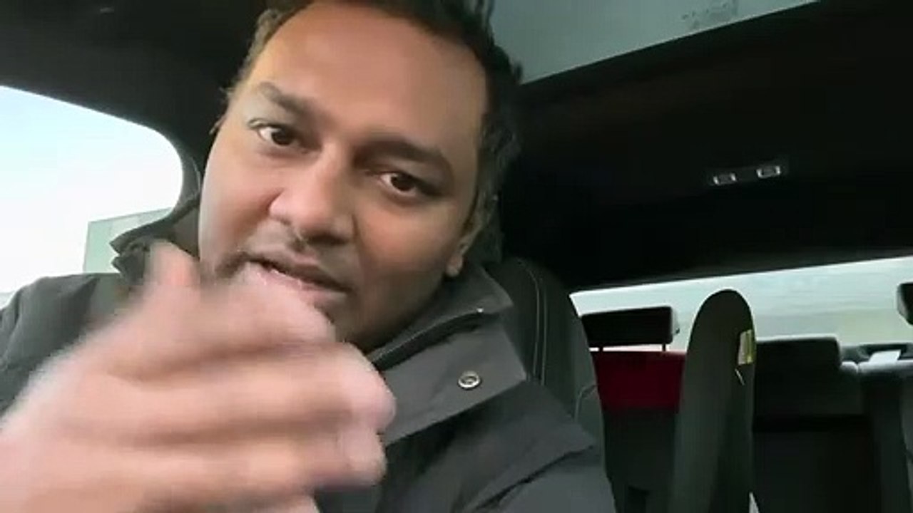 Manasu Sarilla na Enna Pananum _ Why No Videos