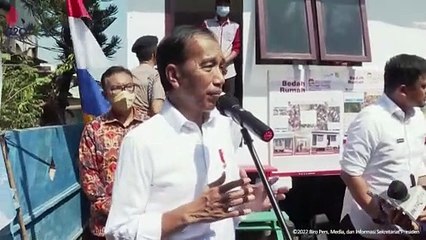 Keterangan Pers Presiden Jokowi Setelah Meninjau Bedah Rumah Panggung