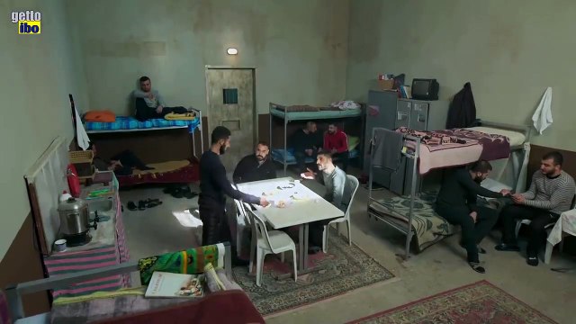 Savaş - Cio'yla, Özgür'ü Gömdüğüm Gün Kendimi De Gömdüm _ Sıfır Bir #sifirbir