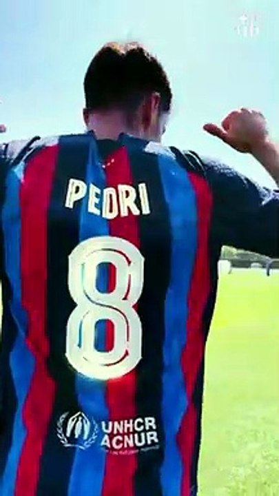 El Barça confirma que Pedri vestirá el dorsal 8 la próxima temporada / FCB