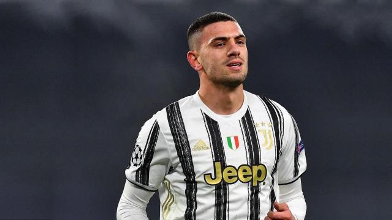 Şampiyonluk heyecanını tekrar yaşadı! Merih Demiral'dan kupalı paylaşım