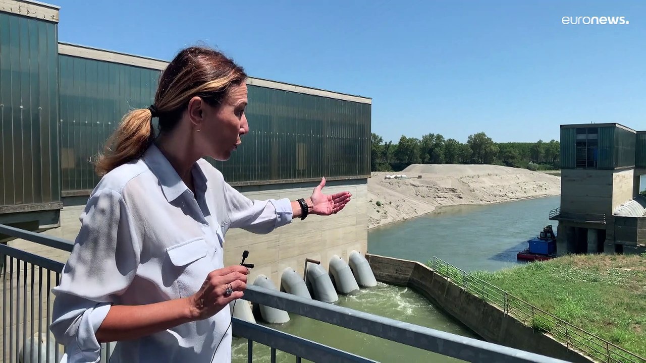 Die Ufer von Italiens längstem Fluss Po trocknen aus