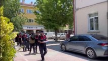 Son dakika haberi! Eskişehir'de hırsızlık yaptıkları iddiasıyla yakalanan 3 şüpheli tutuklandı