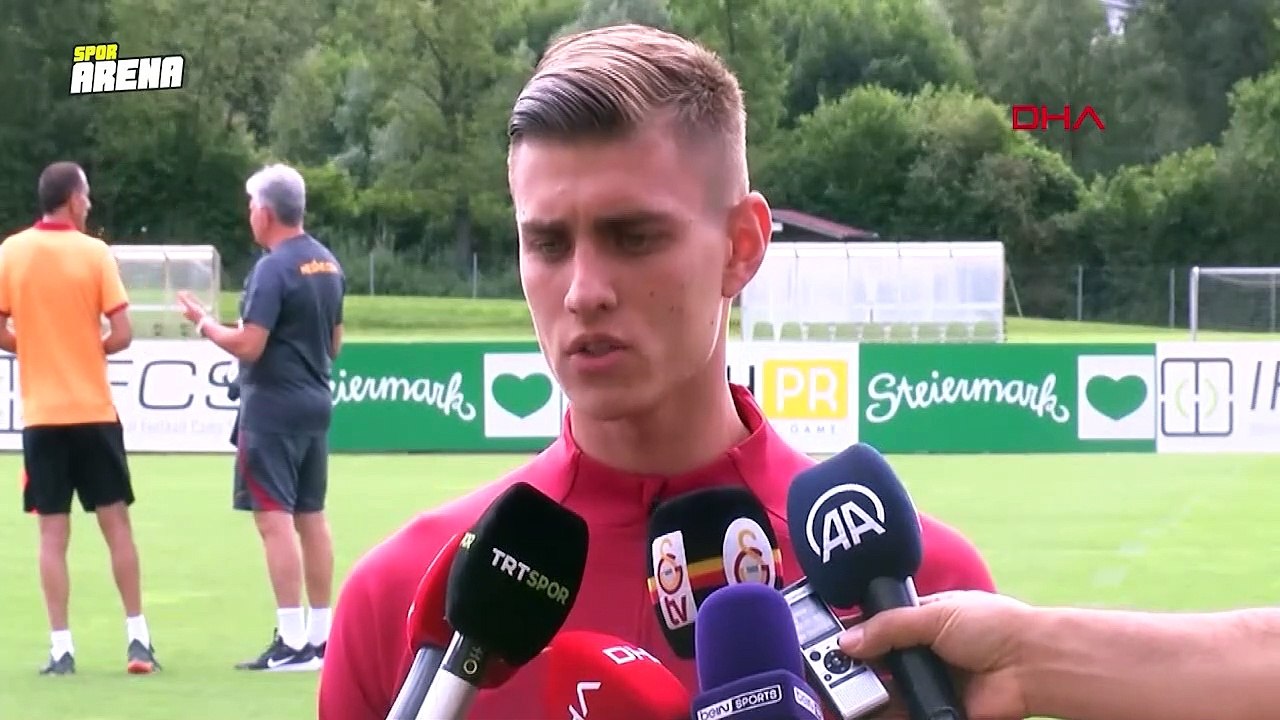 Kazımcan Karataş: "Bu şanlı formayla saha çıkmak için sabırsızlanıyorum"