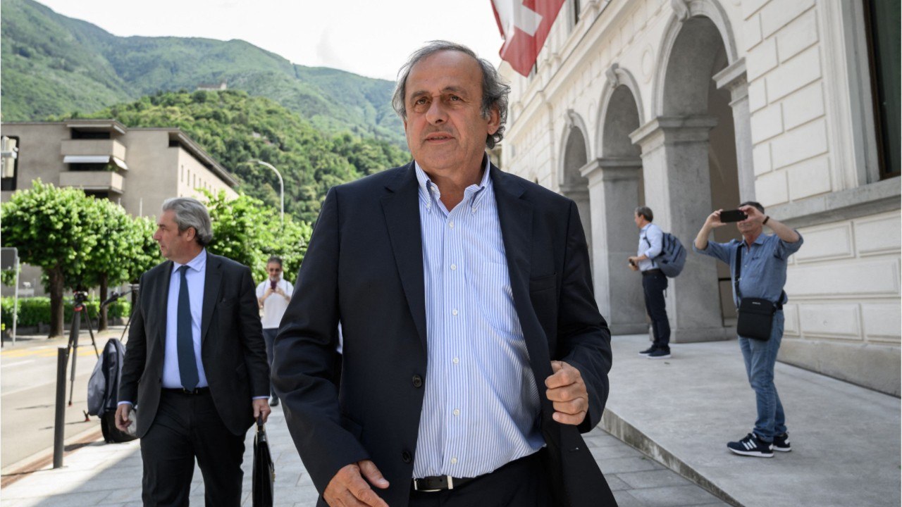 VOICI : Michel Platini accusé d'escroquerie : l'ancien footballeur acquitté par la justice (1)