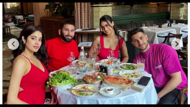 Kajol Daughter Nysa Devgan & Jhanvi Kapoor Chilling With Boyfriends l bollywood news l live news