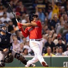 Devers y Betts brillan con el bate