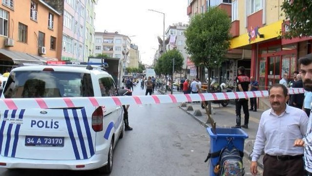 BAĞCILAR'DA SİLAHLI SALDIRI: 1 ÖLÜ, 1 YARALI