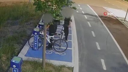 Çocuk yaştaki hırsızlar, saati 1 liraya kiralanabilen akıllı bisikletleri böyle çaldılar