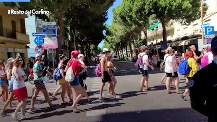 Jova Beach Party a Marina di Ravenna, la carica dei fan