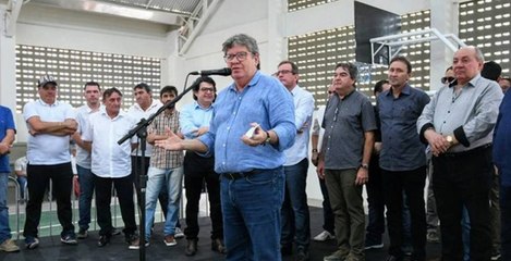 Aliado do governador, prefeito de Sousa põe fim ao suspense e revela seu candidato ao Senado