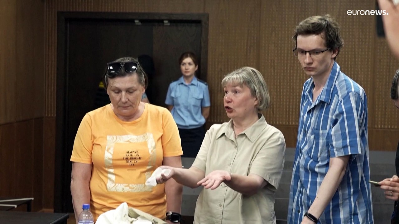 Sieben Jahre Haft für "Reizwort Krieg": "Braucht ihr diesen Krieg immer noch?"