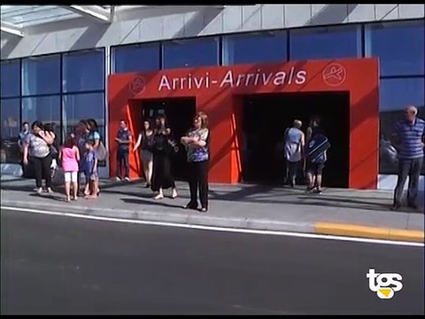 Atterrato a Palermo l'aereo con i genitori del bimbo morto a Sharm el Sheikh