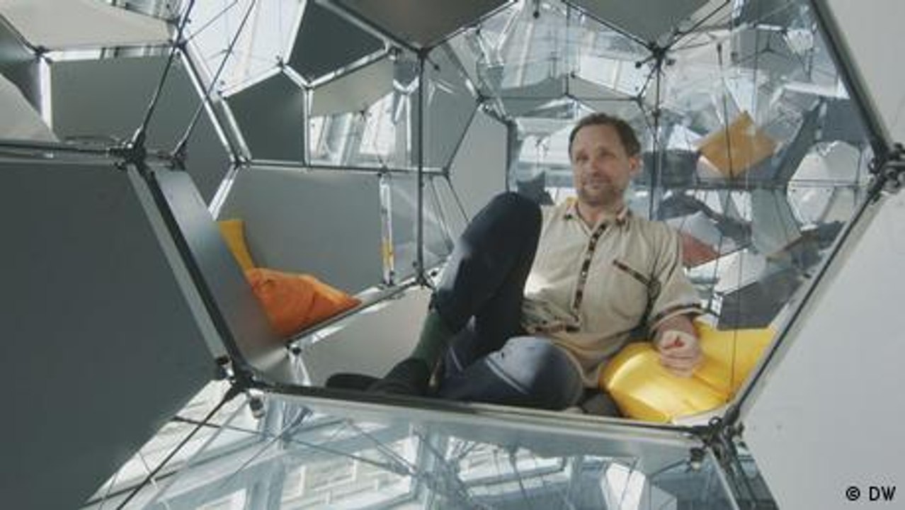 Zum Reinklettern: die 'Cloud Cities' von Tomás Saraceno